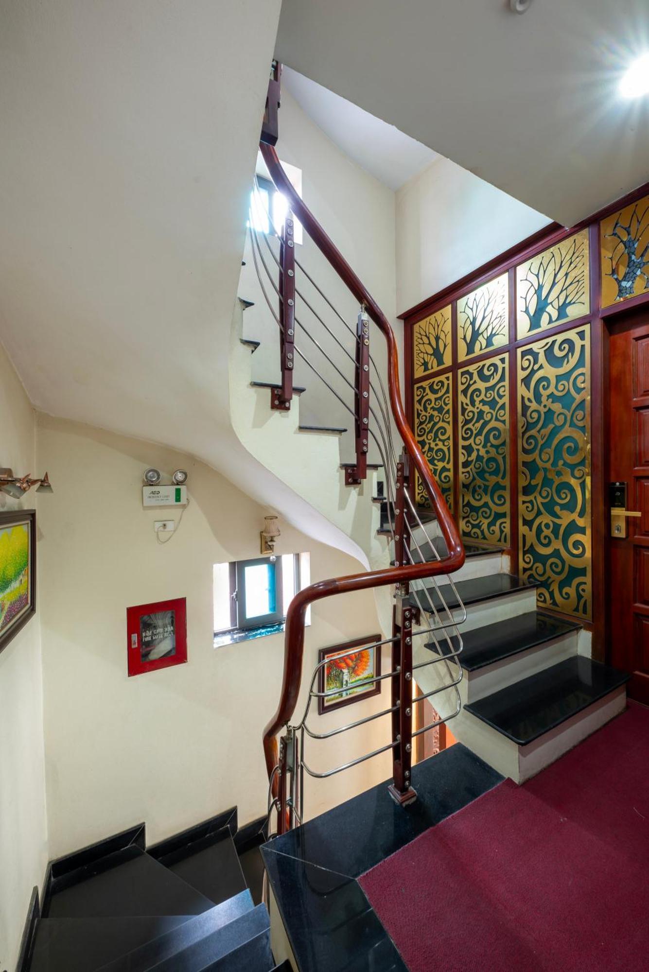 Hanoi Airport Hotel - Convenient & Friendly Noi Bai Екстер'єр фото